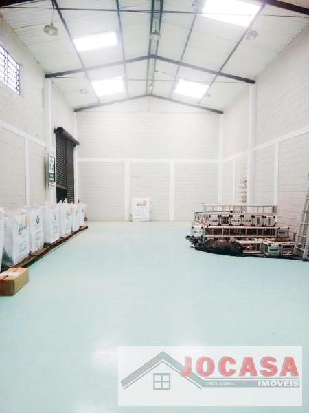 Galpão para locação na rua Antonio la Giudice jd Aricanduva!