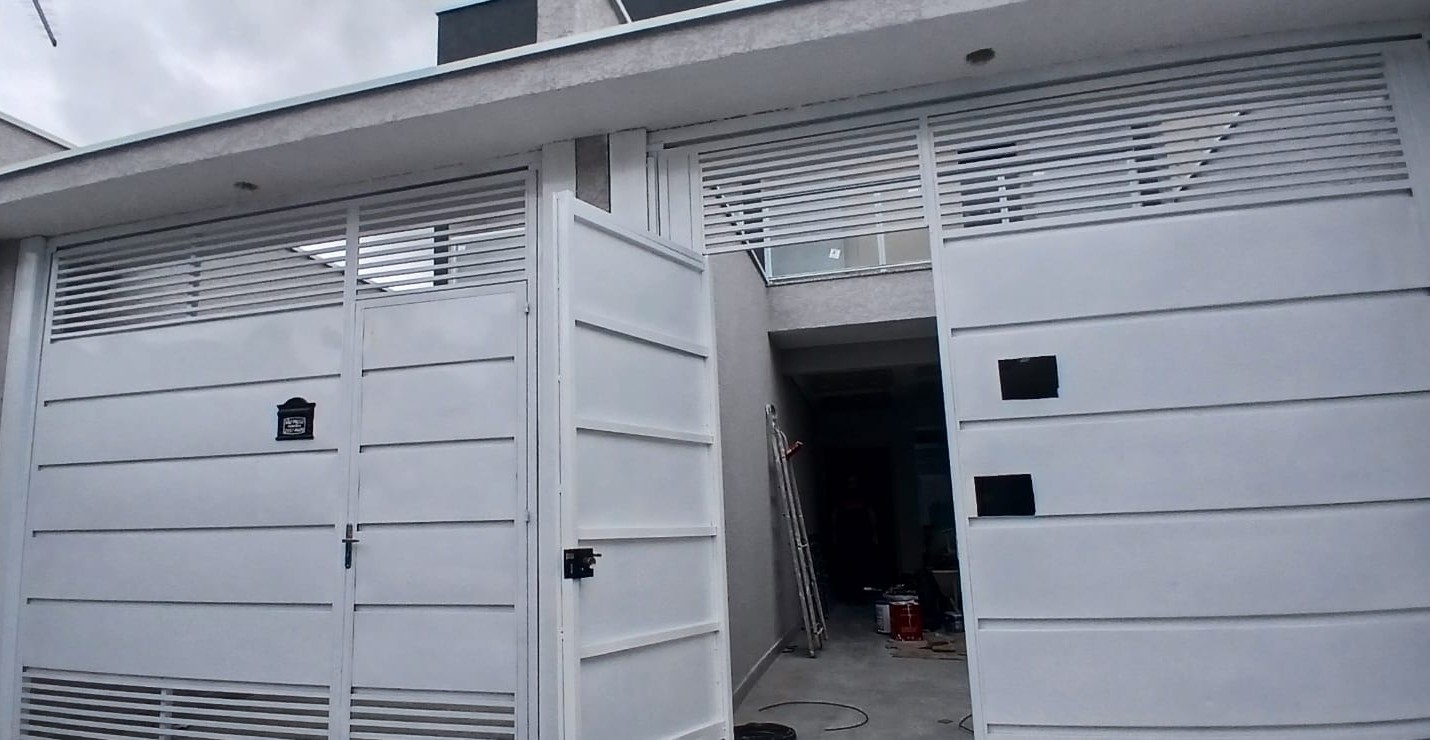 sobrado na vila antonieta